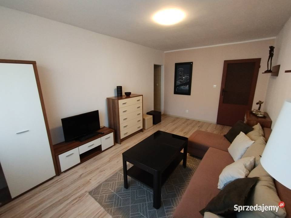 SPRZEDAM 2 pokoje 2 piętro 34m2 Jelenia Góra oddzielna kuchnia sprzedam