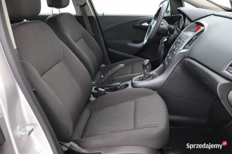 Opel Astra 16 CDTI ASR (kontrola trakcji) Zabrze