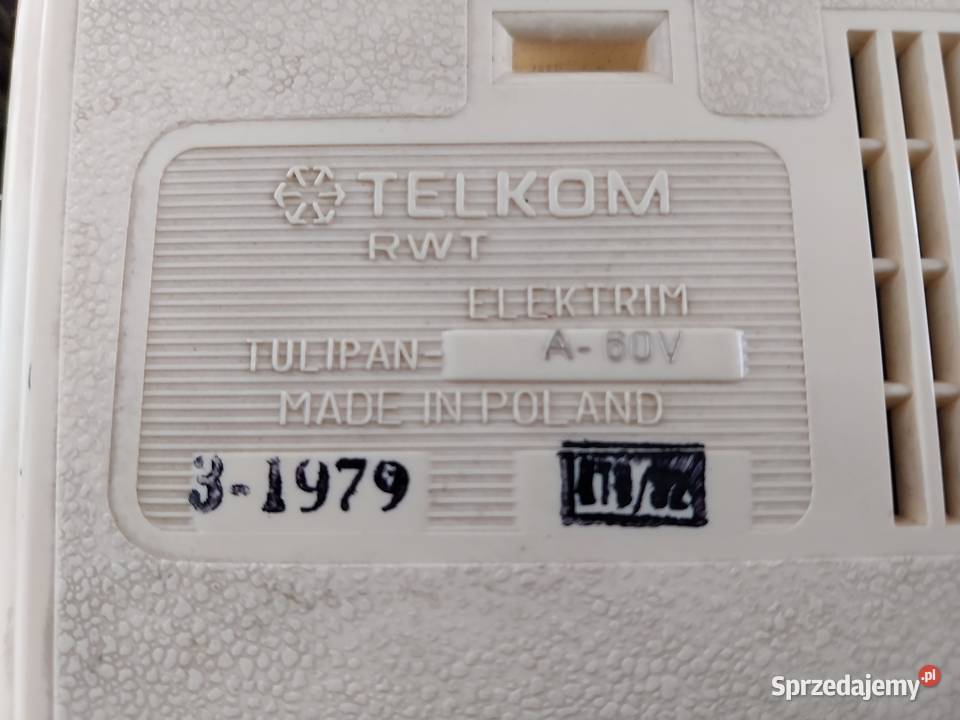 Telefon stacjonarny RWT Tulipan z PRL dolnośląskie Wałbrzych