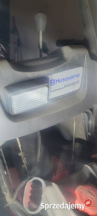 Sprzedam odśnieżarkę Husqvarna 8024ST Pozostałe śląskie Czeladź