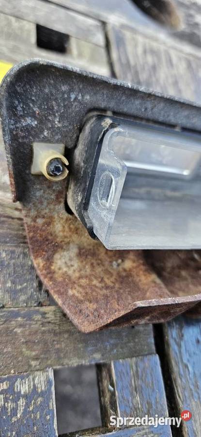 Lampaoświetlenie tablicy rej Fiat 126p ST pod Barlinek