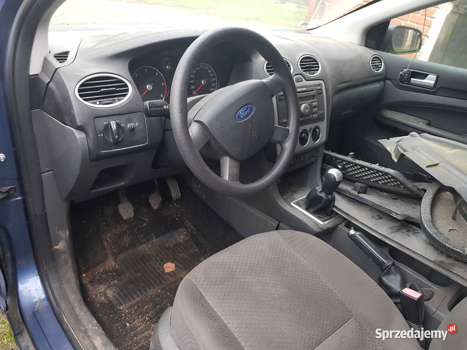 Ford Focus mk2 kombi maska drzwi zderzaki