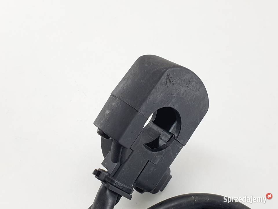 HONDA CBF 125 JC40 PRZEŁĄCZNIK PRAWY Janowice