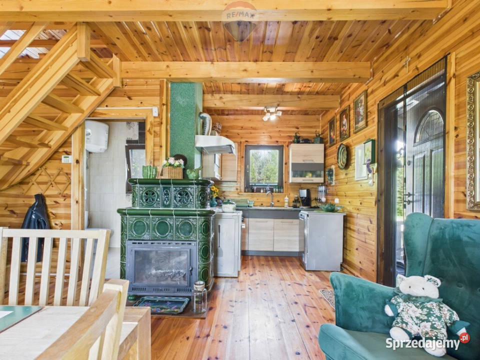 Dom w lesie na pięknej działce Kościerzyną Lamk