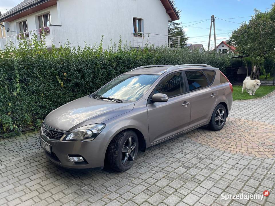 Kia ceed 16 crdi 115 gniazdo AUX Zalas
