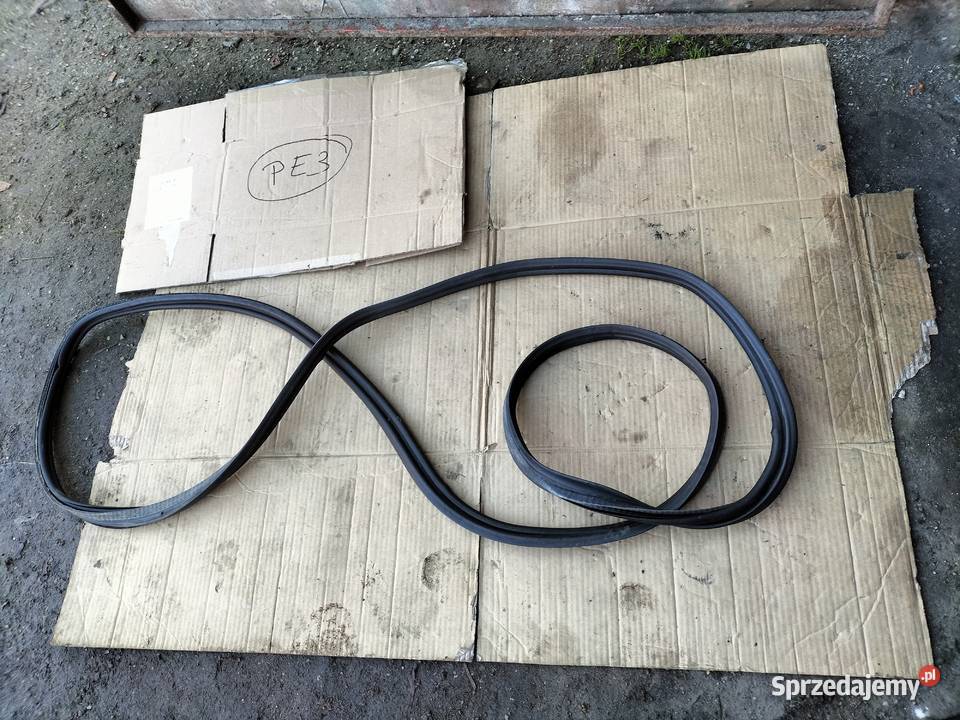 USZCZELKA BAGAŻNIKA FORD MONDEO MK3 Hatchback Karoseria Kamień-Kolonia