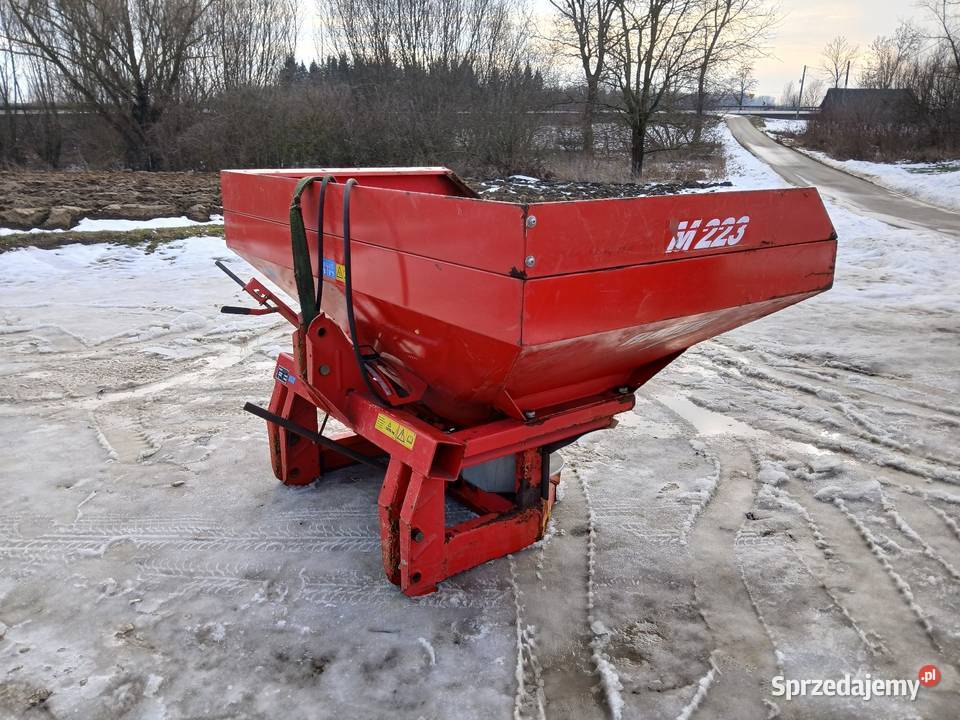 Rosiewacz Nawozu Rauch MFS 932 m Rozsiewacze nawozów Nowy Korczyn sprzedam