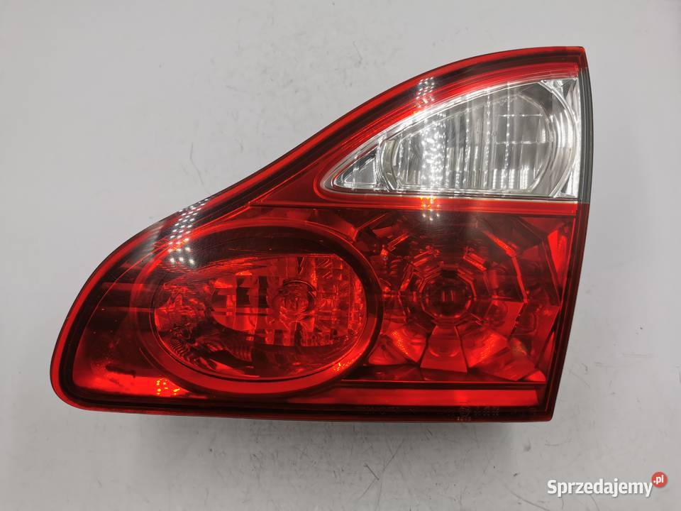 Lampa Prawy Tył Tylna Prawa Wew Toyota Avensis mazowieckie sprzedam