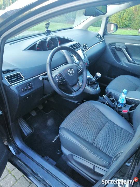 Toyota Verso 2017r Prestige 7 miejsc sprzedam ogranicznik prędkości Verso Dobroszyce