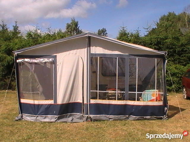 Fajna przyczepa kempingowa Strzałki