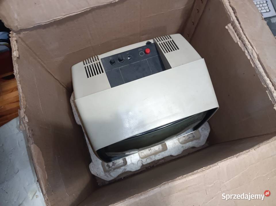 Komputer Atari i monitor UNITRA Neptun Chełm