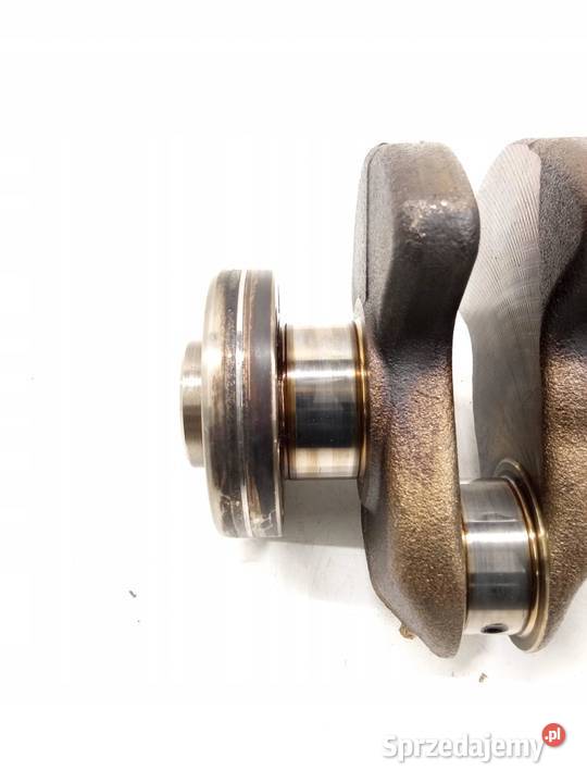 WAŁ KORBOWY 10 12V Toyota Yaris III 2011 sprzedam