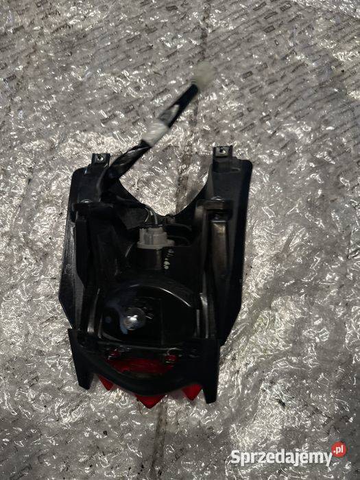 Suzuki GSXS 125 17 Lampa tył wypełnienie GSXR wielkopolskie Poznań