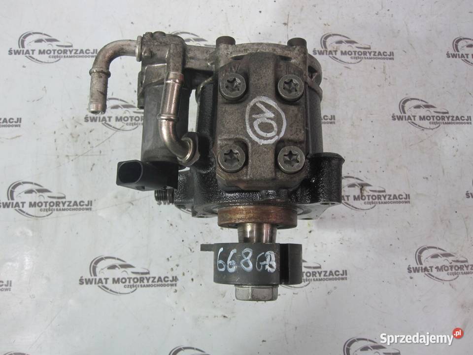 AUDI VW VI 16 TDI CAY 105 pompa wtryskowa sprzedam
