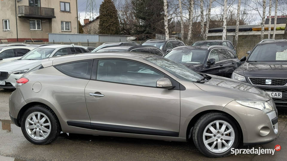 Renault Megane Coupe 16i