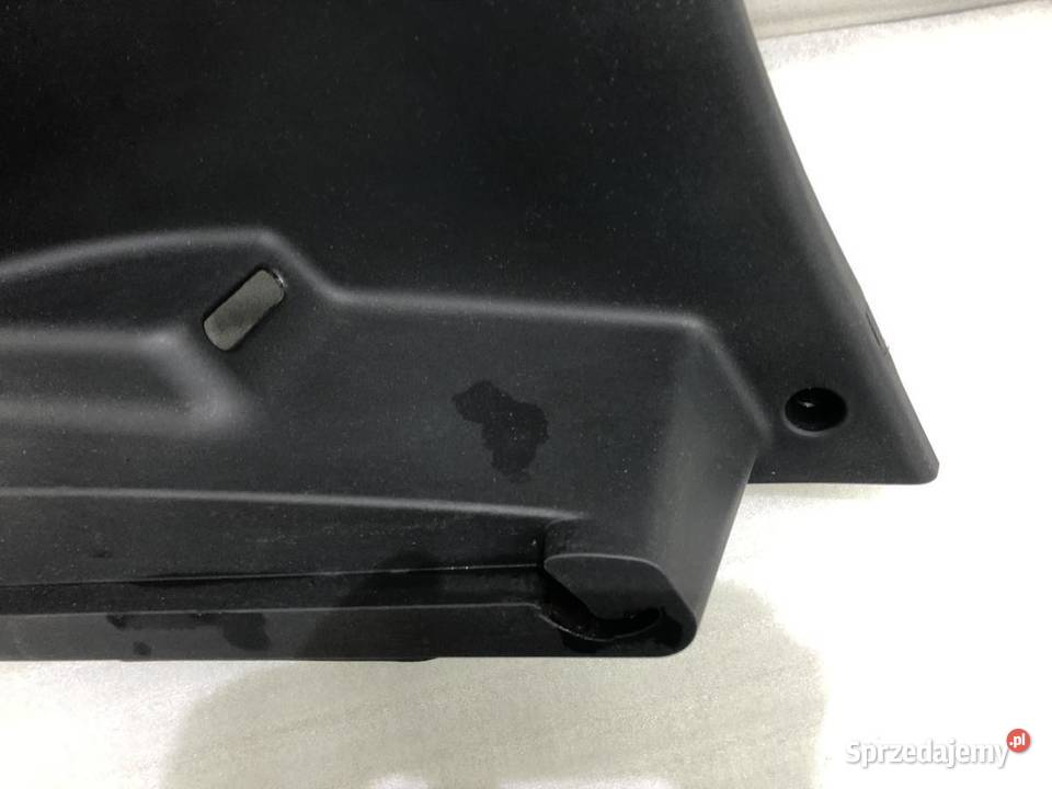 BOCZEK BAGAŻNIKA LEWY DACIA SANDERO I 8200732354