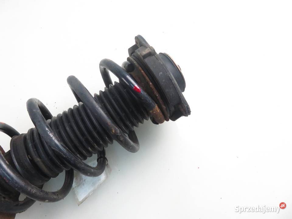 MCPERSON PRAWY PRZEDNI VW PASSAT B6 Variant 3C5