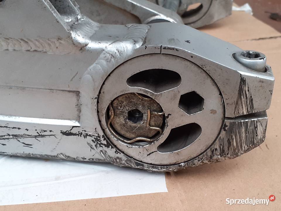 Kawasaki Zephyr 550 wahacz tył Warszawa sprzedam