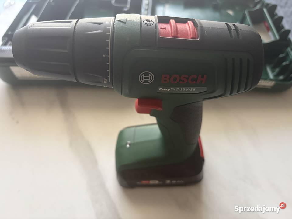 Wiertarkowkrętarka BOSCH EasyDrill 18V38 zestaw