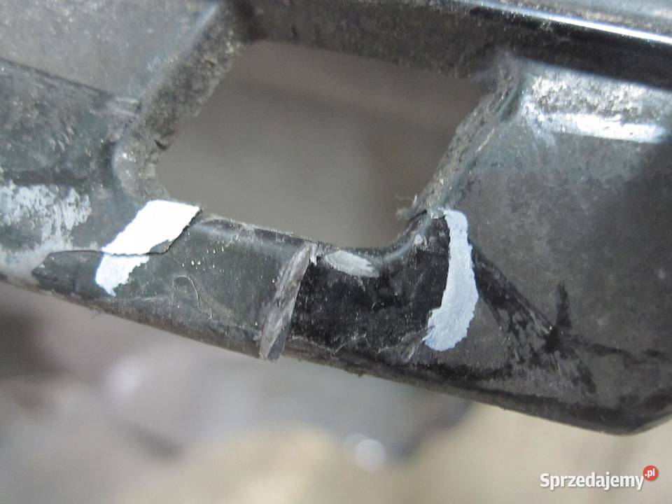 BMW E60 03r zderzak przód