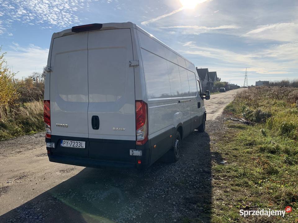 Iveco Maxi L4H2 35s160 pierwsza rejestracja luty Rok produkcji 2024 Samochody dostawcze Poznań