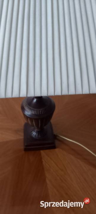 Mosiężna lampka nocna z abażurem Wysyłka