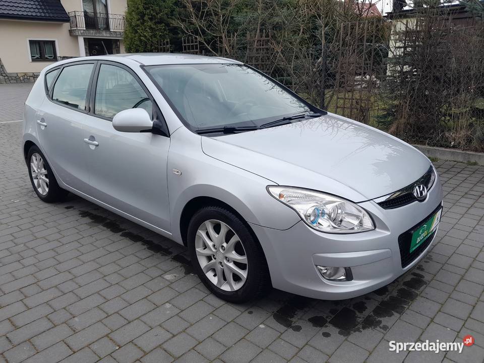HYUNDAI I30 16 CRDI 115 EKONOMICZNY ZADBANY Rok produkcji 2009 Nowy Targ