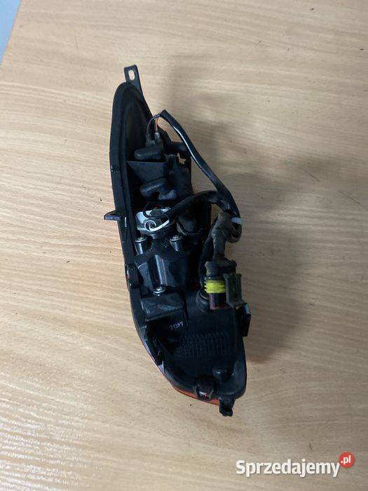 Lampa tył Lewa LED Piaggio Medley Najnowszy Poznań sprzedam