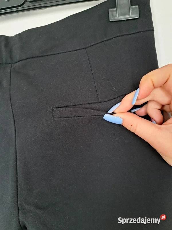 czarne eleganckie spodnie Vila klasyka i wygoda pomorskie Trąbki Wielkie