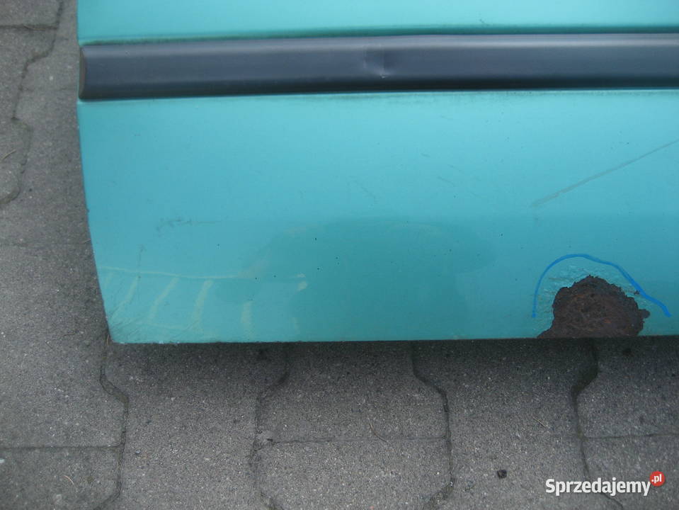 vw golf iii 9197r drzwi przód lewe wersja 3dz osobowe Rakoniewice sprzedam
