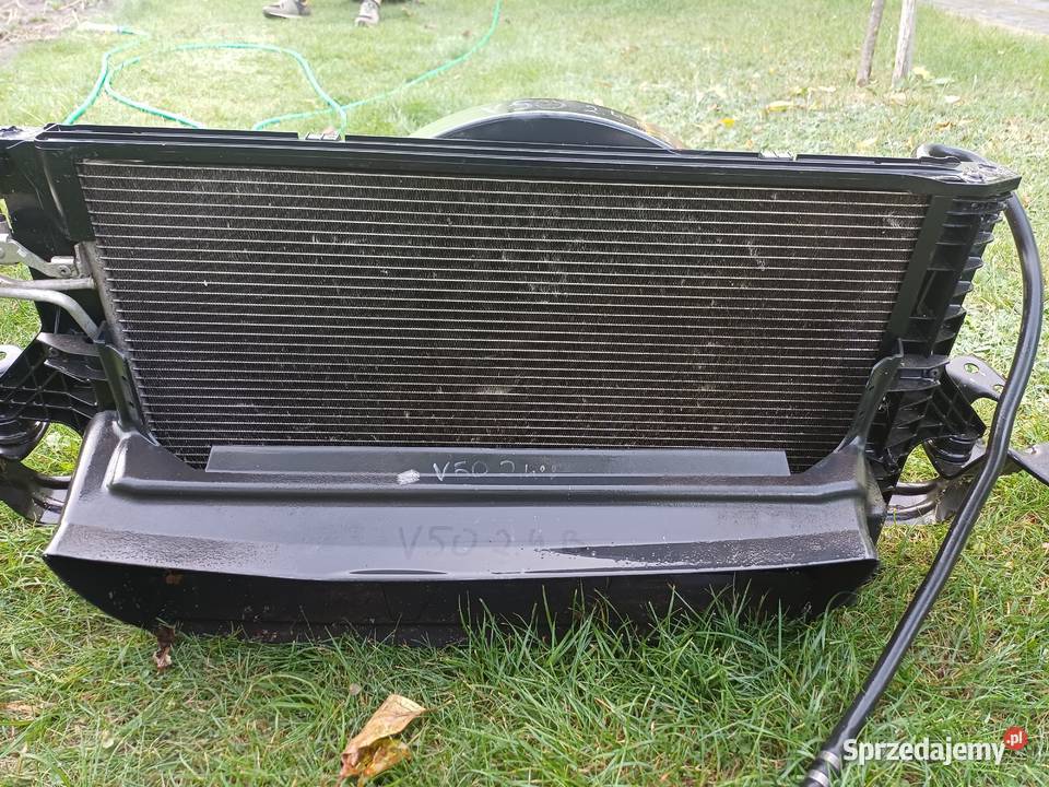Kompletna chłodnica wody Volvo v50 24