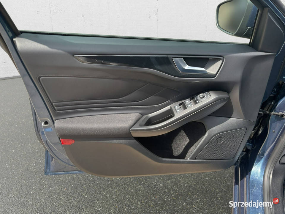 Ford Focus 10 EcoBoost mHEV STLine Z Polskiego