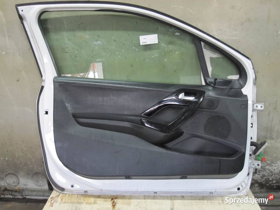 PEUGEOT 208 I 13r drzwi lewe przód świętokrzyskie