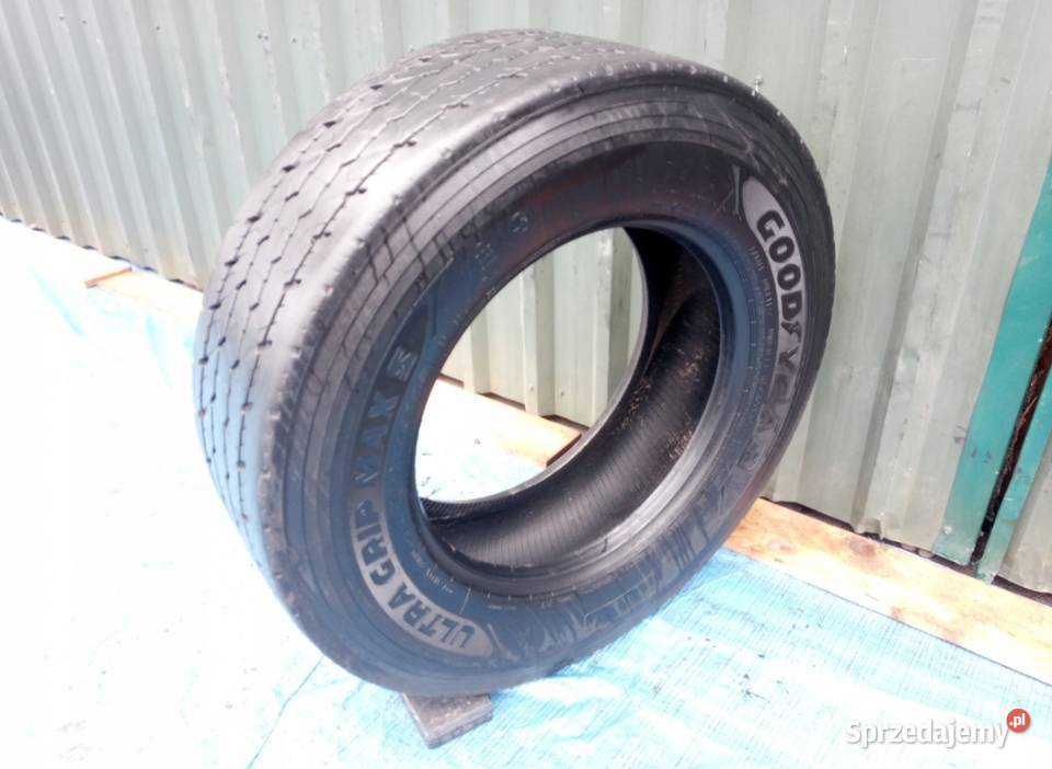 Opona Goodyear 31570 R 225 225 Ultra Grip
