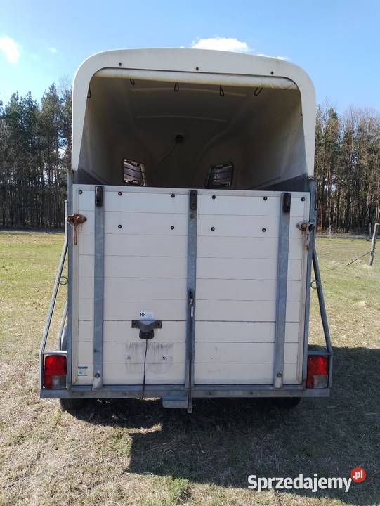 Przyczepa do przewozu koni Żerdzina