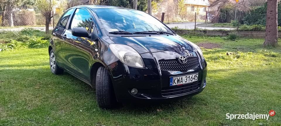 Toyota Yaris 14 VVTi Samochod na kazda drogowa manualna Andrychów