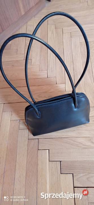 Torebka ze skóry czarna stan b 30cm mazowieckie Warszawa