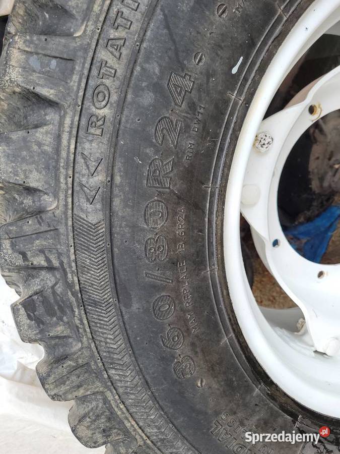 Koła NOKIAN TRI zimowe leśne ciagnika Holland Świlcza