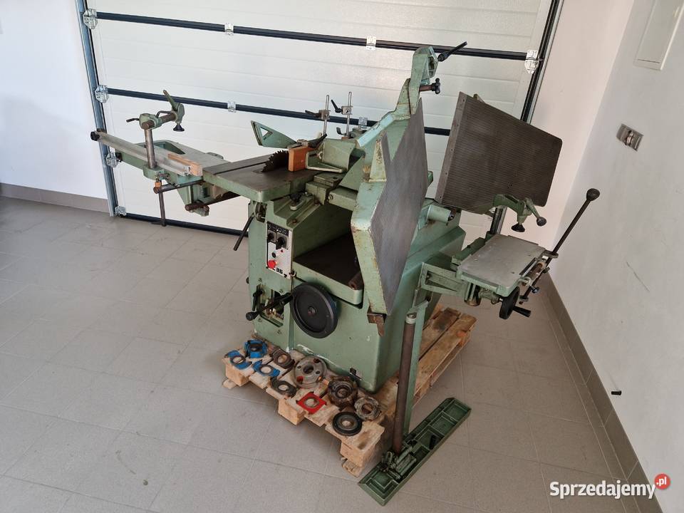 Wieloczynnościowa Wyrówniarka Grubościówka Piła podkarpackie Iwierzyce