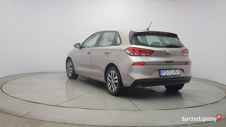 Hyundai i30 14 Classic Z polskiego salonu Warszawa