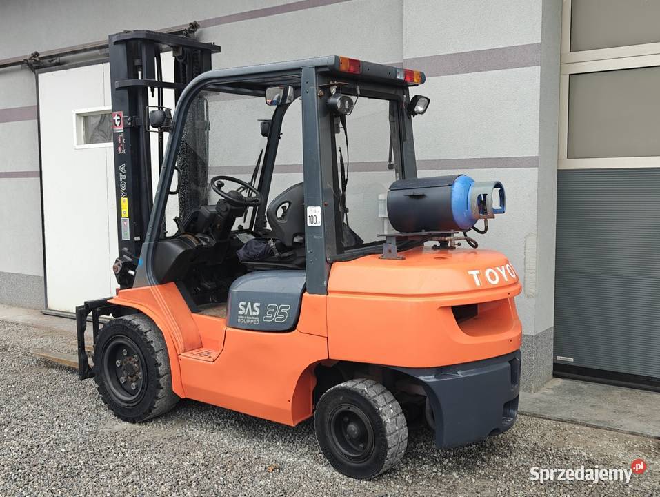 Wózek widłowy Toyota 7FGJF35 35T Lpg 4 Sekcje Sandomierz