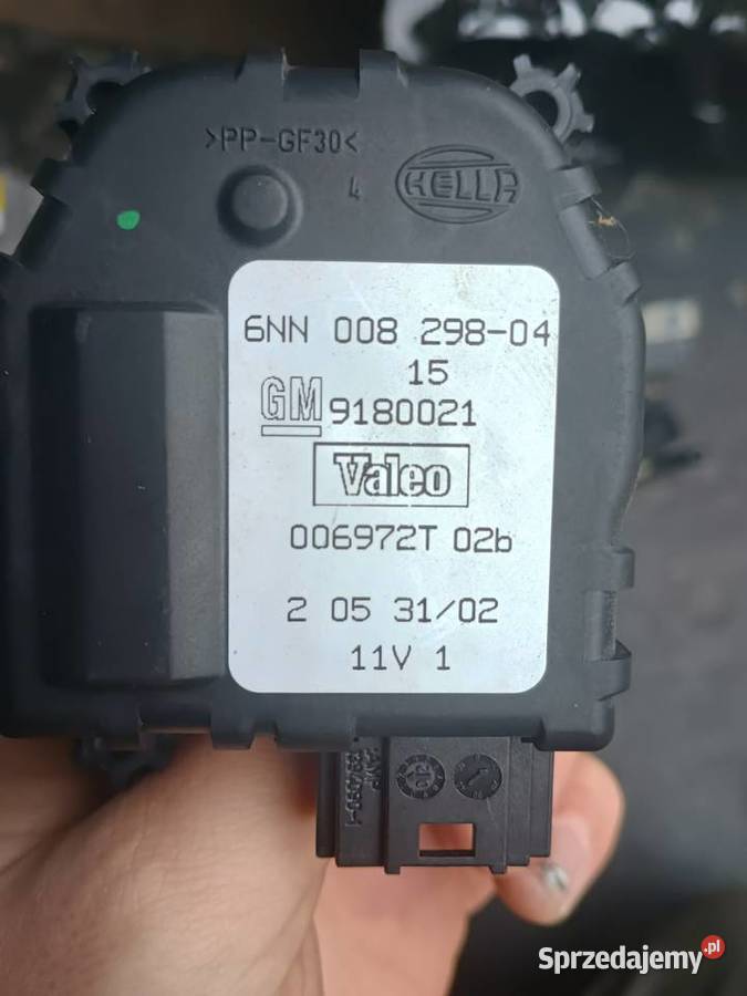 Silnik nastawnik klap nawiewu Opel Vectra C osobowe Wola Siennicka sprzedam