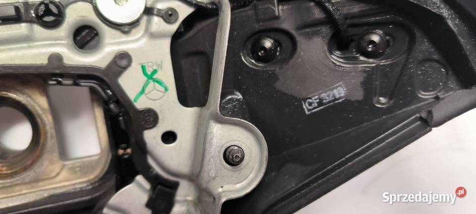 KIEROWNICA MERCEDESBENZ E 250C A2124600403 Lipno