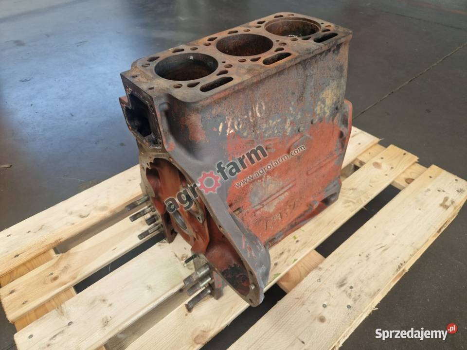 Blok silnika Renault Ceres 95 85 75 70 65 Byków