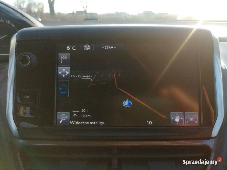 Peugeot 2008 mały przebieg 134 grudzień 2014 dolnośląskie Karwiany