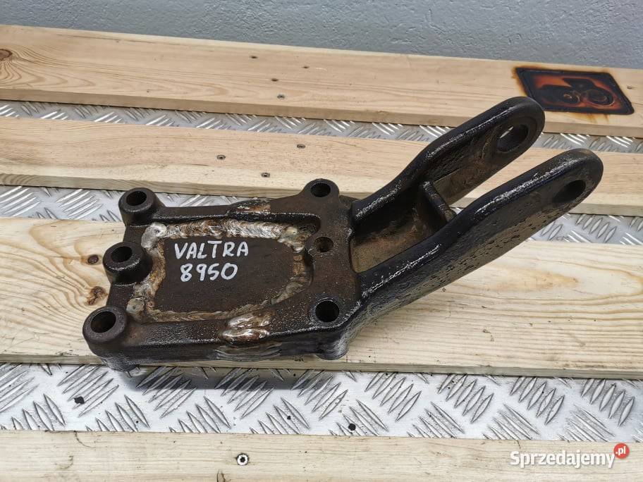 Ucho odciągu Valtra 8950 TB0569 wielkopolskie Wilkowo