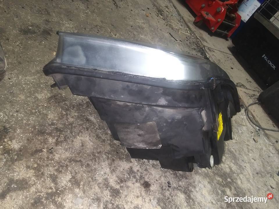 VW T5 Reflektor lampa przod prawa Lubin sprzedam