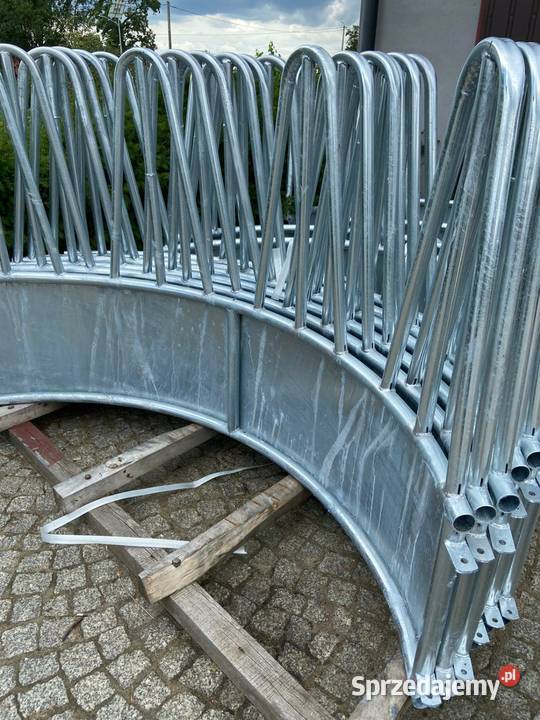 Paśnik karmik bydła okragły na 12 stanowisk mazowieckie Lipniki