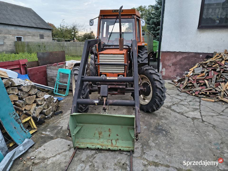 Ciągniki fiat dt680 z turem Zaduszniki
