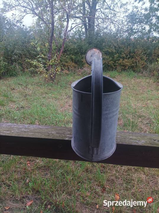 Konewka metalowa ogrodowa Sterdyń